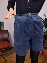 Load image into Gallery viewer, Vintage real suede leather blue shorts bermuda pants cutout XS-S
