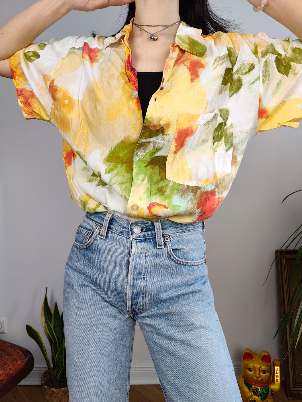 Vintage shirt floral flower art print pattern white yellow short sleeve spring summer L