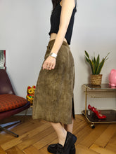 Load image into Gallery viewer, Vintage 100% suede leather skirt brown khaki green penil midi long 44 S
