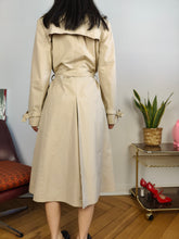 Load image into Gallery viewer, Vintage beige trench coat long waist belt nova check lining women Helly Sport S
