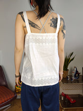 Load image into Gallery viewer, Vintage cotton spaghetti strap top white sleeveless floral embroidery 42 M-L
