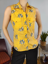 Load image into Gallery viewer, Vintage Lee sleeveless vest top cotton floral flower print pattern button up yellow S
