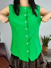 Load image into Gallery viewer, Vintage silk sleeveless top button up green women S
