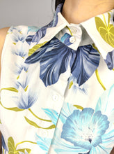 Load image into Gallery viewer, Vintage sleeveless vest top cotton floral flower print pattern button up white blue S
