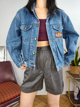 Load image into Gallery viewer, Vintage denim jacket jeans blue short crop Diamond women XS-S
