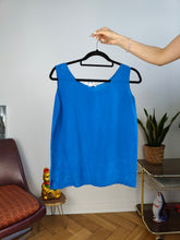 Load image into Gallery viewer, Vintage silk sleeveless tank top blouse vest royal electric blue women S-M
