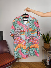 Load image into Gallery viewer, Vintage 100% silk shirt print crazy pattern green pink women men unisex M-L
