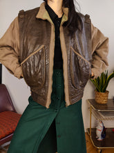 Load image into Gallery viewer, Vintage leather aviator bomber jacket brown beige S
