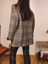 Load image into Gallery viewer, Vintage wool blazer jacket S M | check checker tartan khaki green brown Hucke
